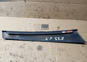 Listwa osłona nakładka słupka lewy tył tylna lewa BMW 5 E39 Kombi 3