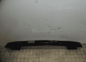 Mercedes W204 sedan belka zderzaka tył 1
