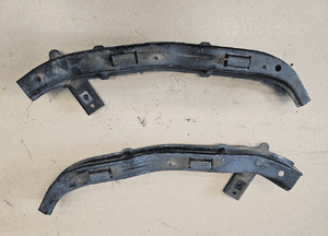 Honda Jazz II 2 ślizg pod lampę przednią przód prawy lewy 1