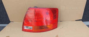Tyl tylna lampa prawa audi A4 B7 kombi 1
