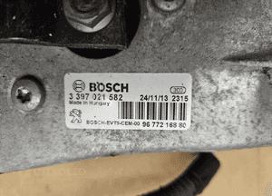 Peugeot 308 T9 mechanizm wycieraczek przód 2