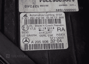 LAMPA PRZÓD PRAWA MERCEDES C KLASA W205 FULL LED 3