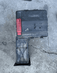 MERCEDES 639 vito viano obudowa modułu sam przednia skrzynka  eu 5