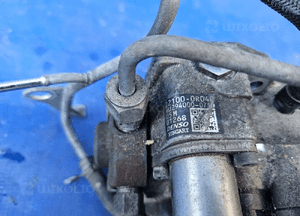 Toyota rav4 verso avensis pompa wtryskowa 22100-0r040 3