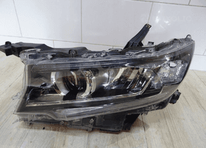 Toyota land cruiser 150 2018- full led lampa lewa 1