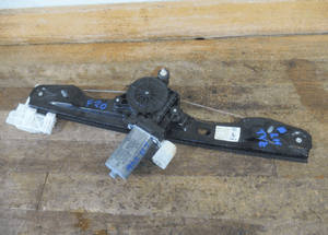 Podnośnik mechanizm szyb silniczek lewy tył bmw 1 F20 6