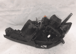 Przod przednia lampa prawa mazda 3BK xenon 8