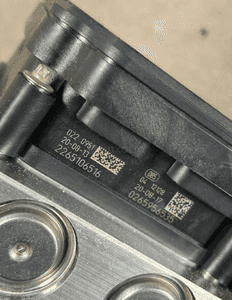 Pompa abs renault master iii 3 476607708R org fv 3