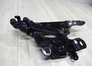 Bmw F20 F22 F30 F31 zawias maski prawy 7239416 4248 3