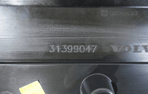 Volvo XC90 ii listwa drzwi prawy tył 2014- 31399047 5
