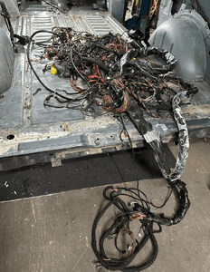 MERCEDES ml 163 prawa lewa lampa  oryginał h7 lift soczewka listwa lampy 17