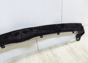 TESLA MODEL S Dekoracyjna osłona zderzaka 1611012-00-С LLU 8