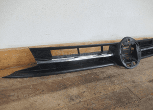 Grill gril atrapa vw polo 6 vi 2G0853651L 2017- 2