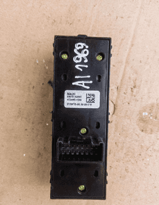 Panel przełącznik szyb lewy przód kia ceed ii 12-18 2