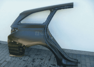 Toyota auris ii lift zderzak przedni kratka bez dziur na pdc 12
