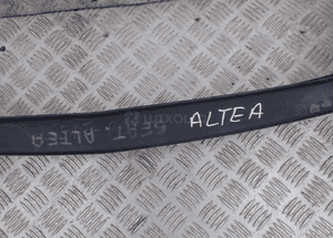 Belka wzmocnienie zderzaka przedniego seat alteaxl 1.9 tdi  5P0807109B 3
