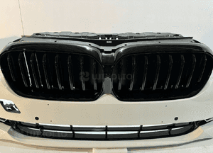 BMW 5 G30 / G31 LCI Zderzak przedni - 16439 5