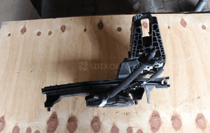 Zamek drzwi przedni prawy ford s max EM2A-U21812-BD 2019 3