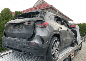 MERCEDES GLA 45s AMG 2020r  karoseria zarejestrowana PL uszkodzony dokumenty 1