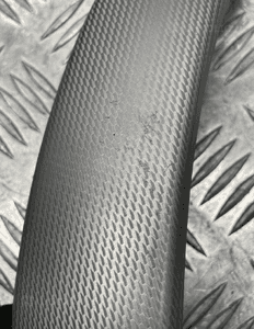 BMW F30 DEKOR LISTWY OZDOBNE KRATKA NAWIEWU HEXAGON 9218549 9218552 13