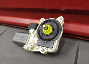 DODGE NITRO 2.8 CRD SILNICZEK SZYBY LEWY PRZÓD PRZEDNI ORYGINAŁ BDB 2