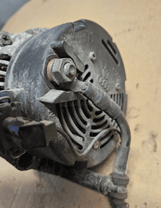 VW Golf IV Audi A3 Seat Leon  1.8 20V  T 1.8T alternator 037903025C 70A 037903025C 90A 5