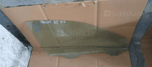 Szyba drzwi prawy przód przednia prawa VW Passat B5 AS2 02r 2