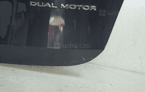 Tesla model y 2019- pokrywa klapa bagażnika 1493413-00-B 9