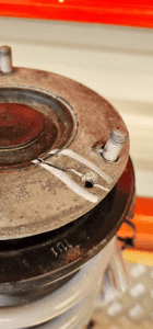 BMW E90 E91 ZWROTNICA AMORTYZATOR PRAWY PRZÓD PRZEDNIA 6768996 6796468 4