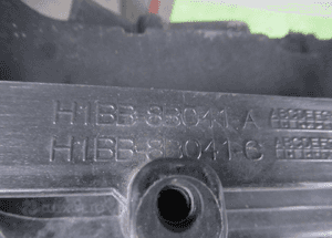 Pas przedni przód wzmocnienie czołowe belka zderzaka ford fiesta MK8 2017- 10