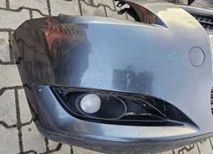 Toyota Auris I 1 zderzak przód przedni grill 3