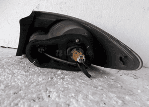 2x lampa tył lewa mazda 6 oryginał 4