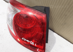 Lampa tył tylna lewa hyundai santa fe ii oryginał 2