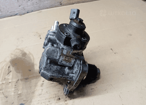 Pompa wtryskowa paliwa Audi Q5 3.0 TDI CTB 059130755CB 4