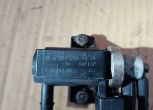 Zawór zaworek podciśnienia Mercedes Vito 639 2.2 CDI A0041539328 7