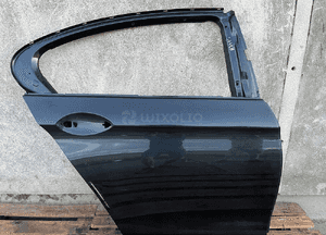 Drzwi tyl tylne prawe bmw 5 F10 sedan stan bdb org 1