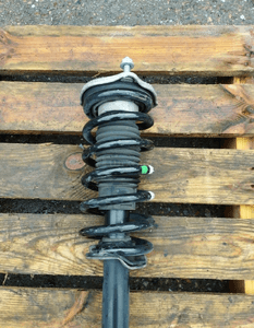 MERCEDES W205 AMORTYZATOR SPRĘŻYNA PRAWY PRZÓD A2053207668 3