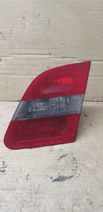 Lampa prawy tył tylna prawa w klapę Mercedes W245 A1698201664 1