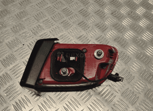 Porsche macan lampa lewa tylna w klapę 95B945093F 11