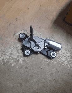 SILNICZEK WYCIERACZKI TYLNEJ FORD FOCUS II 2008R. 0390201875 4