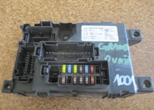 MODUŁ BSI BODY FIAT GRANDE PUNTO 00517817590 1
