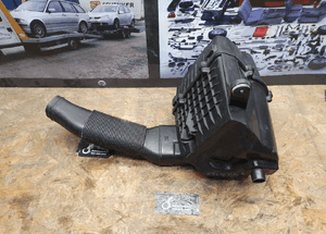 Obudowa Filtra Powietrza Dolot Rura 1.6 TDI VW Polo V Fabia II Seat 13