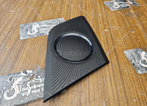 Maskownica Głosnika 8T0857227A 8T0857228A Kratka Oslona Konsoli Deski Kokpit Bang & Olufsen Audi A4 B8 A5 14