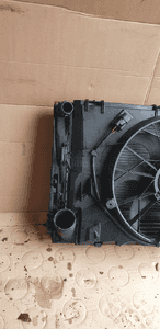 Pas przedni chłodnice wentylator BMW I E87 2.0D 7561711 7801993 7