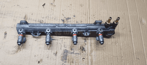 Listwa wtryskowa wtryski VW Golf IV 4 1.4 036133319B 1
