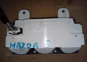 Mazda 5 panel sterowania nawiewu 2
