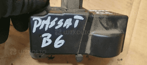 Blokada kierownicy VW Passat B6 3C0905861D 7