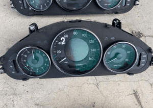 Mercedes CLS 219 licznik 320 diesel cdi benzyna  5,5 AMG 3