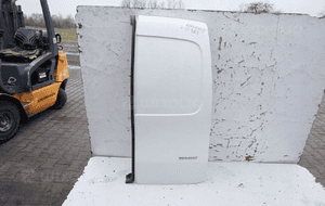 Drzwi skrzydełkowe prawy tył renault kangoo 2 ii 0389
