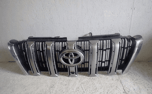Atrapa gril grill toyota land cruiser 150 1